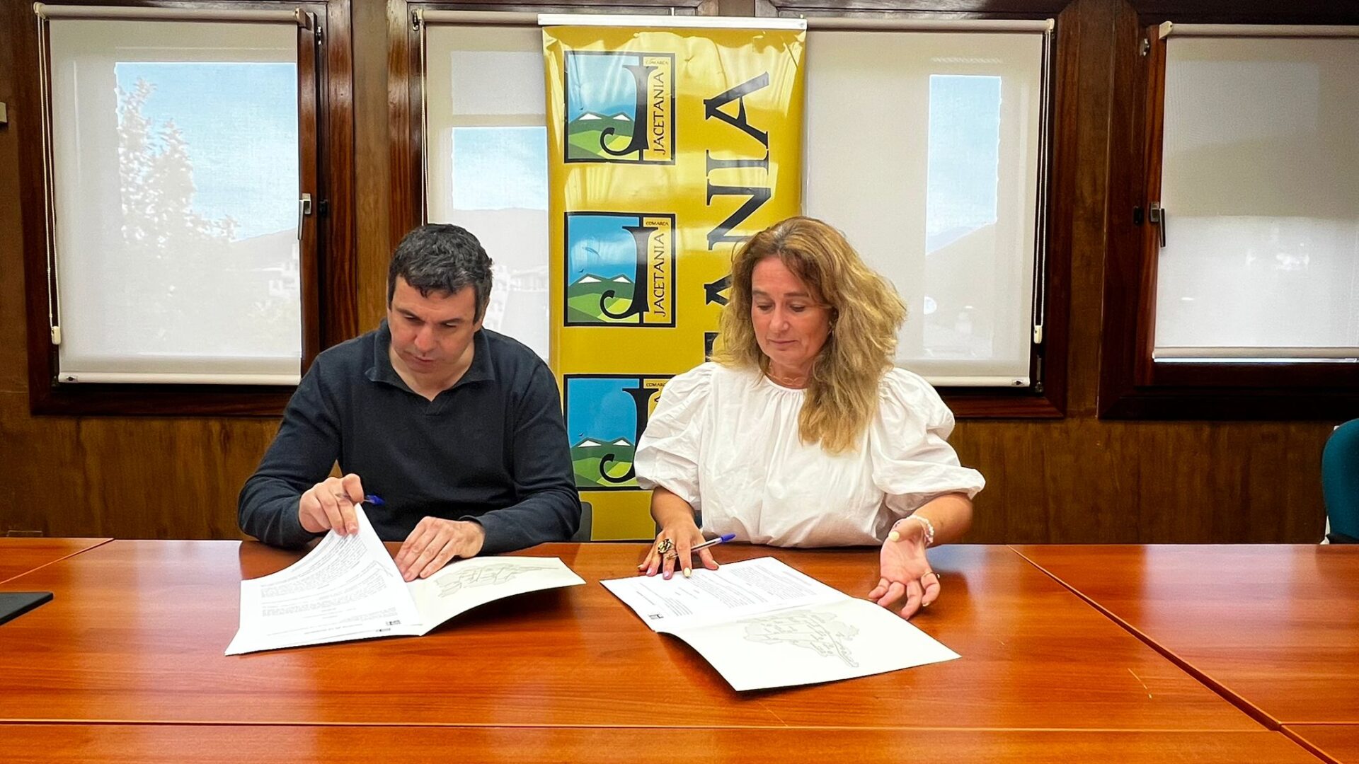 La Comarca de la Jacetania y el Ayuntamiento de Canfranc firman un convenio para el Campeonato del Mundo